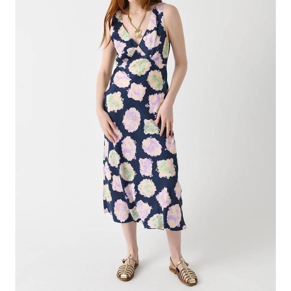 NEW KITRI claire slip dress in navy pasture print
